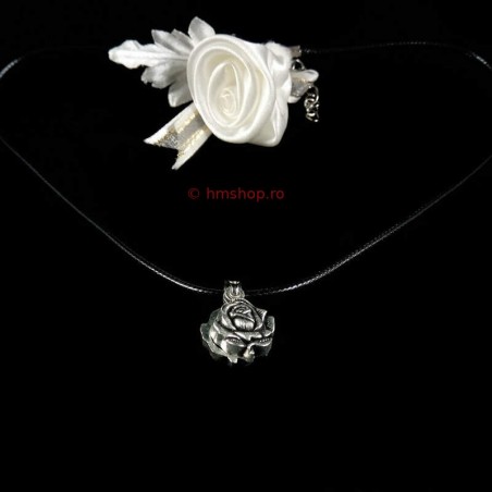 Obiecte bisericesti | Colier medalion metalic trandafir cu Icoana Maicii Domnului | 11819