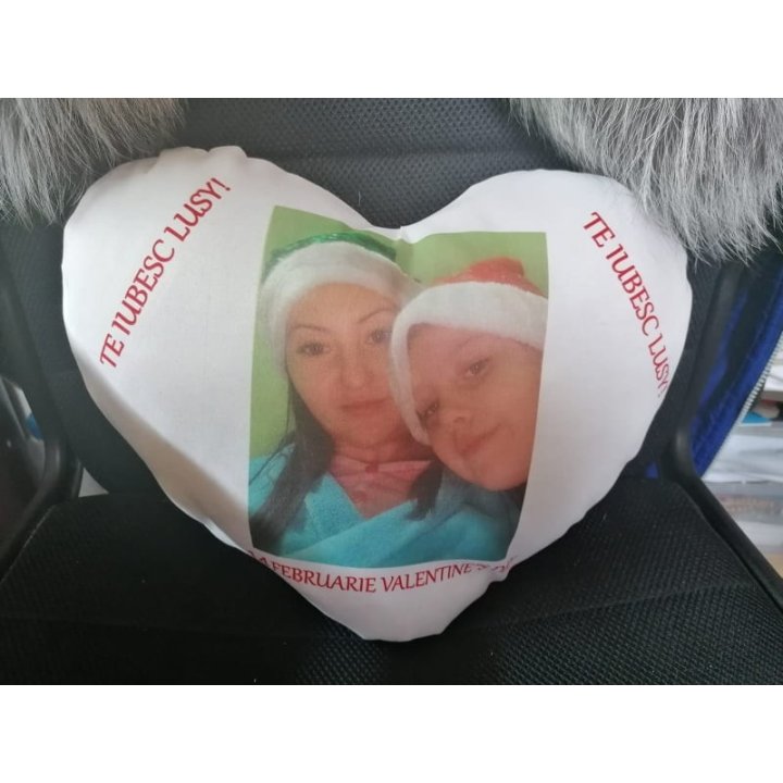 Pernă inimă personalizată