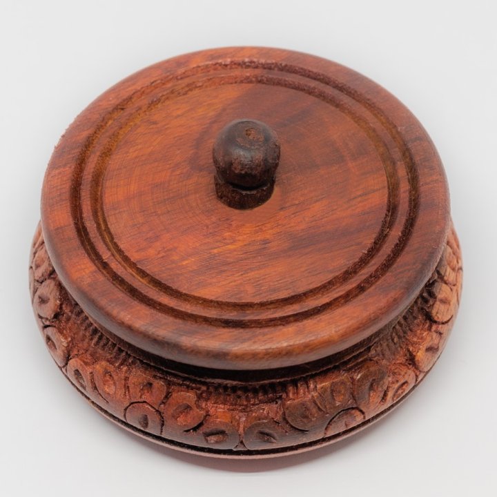 Cutie Rotunda Caseta Cu Capac, Sculptata 5,5cm