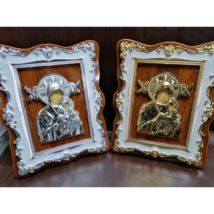 Icoană plastic cu ramă  aurie