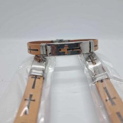 Brațară siliconică și medalion din inox