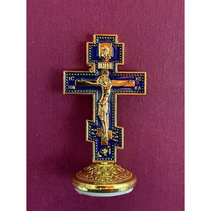 Crucifix auriu cu email