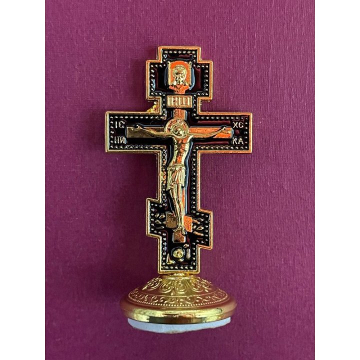 Crucifix auriu cu email