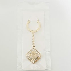 Breloc auriu cu strasuri